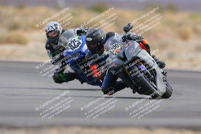 media/Dec-17-2022-SoCal Trackdays (Sat) [[224abd9271]]/Turn 16 (210pm)/